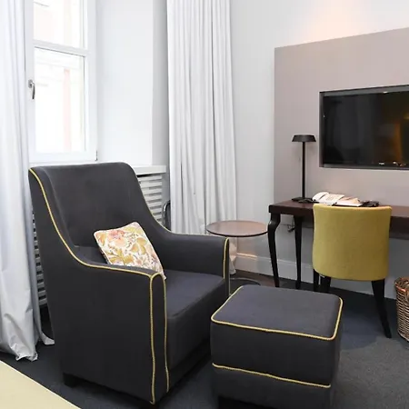 Bischofshof Am Dom Hotel 4*